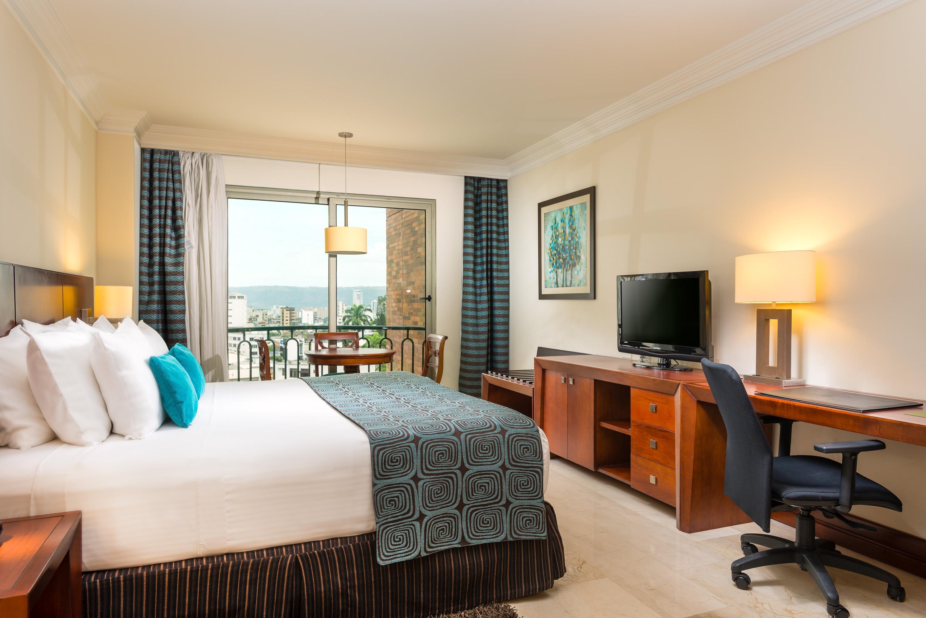 Hotel Dann Carlton ブカラマンガ エクステリア 写真 A room at the Hilton Tel Aviv